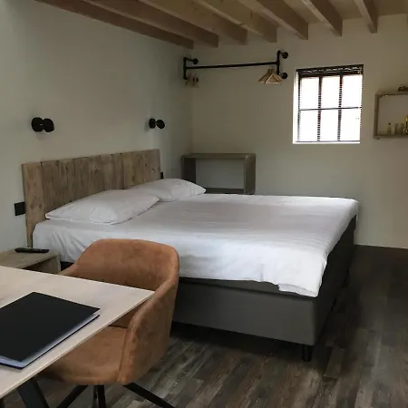 Bed & Breakfast Sint-mariaburg 4*