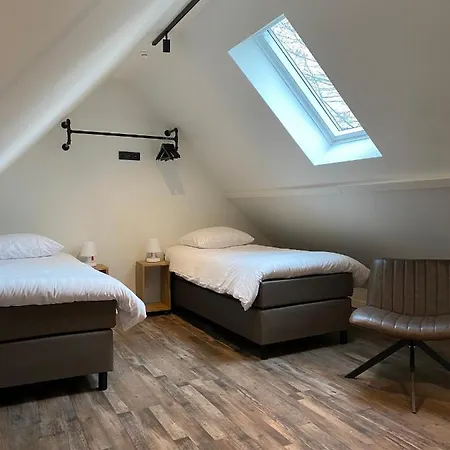 Sint-mariaburg Bed & Breakfast 4*