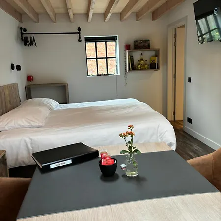 Sint-mariaburg Bed & Breakfast 4*